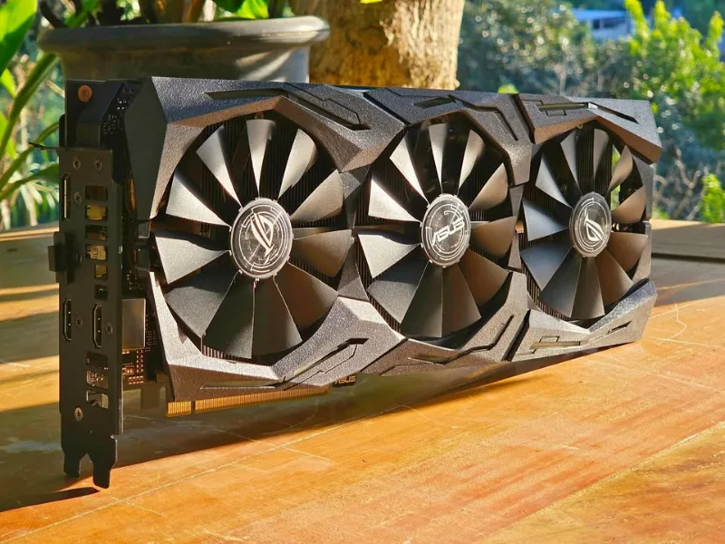 🔥 ASUS ROG STRIX RTX 2060 6GB – ¡Potencia Gamer con Triple Ventilador! 🎮