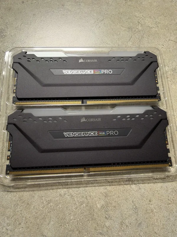 Corsair Vengeance RGB Pro 16GB DDR4 3200MHz 2x8GB